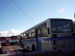 ���s�c�H�̂b�m�f�ԂƓ�����`��ʂ̃X�y�[�X�A���[�H