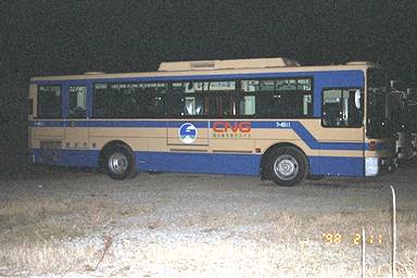 ���N�ɂ͏o�ב҂��̃o�X����� ���l�s�c�b�m�f�Ԃ�....