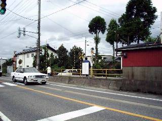 ����w�z�[���Ɂu����v�◯����....