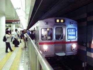 �ڊ����ڍ��s�d�ԓ���