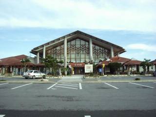 ���̉w�u�䂢�䂢�����v