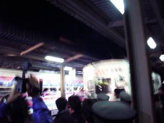 ���S�k��B�����w�ŏI�d�ԁx���ܔ��𗣂�Ă���....