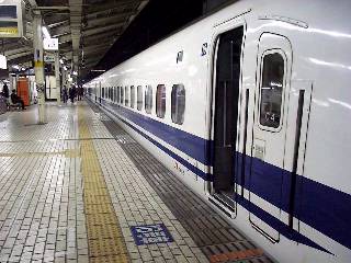 700�n�̂���27��@�����w