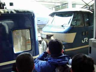 �����グ������̂́u�͂�Ԃ��v������������EF66 49