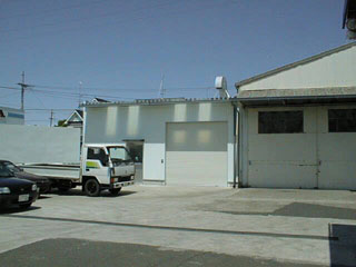 ���i�i�\�j