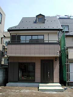 1�K��2�K�ŊO���ނ̃f�U�C����ς���Əd�������o��