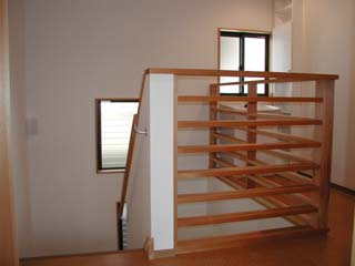 �肷�艡�i�q�͂�������đ������|�C���g�̈��