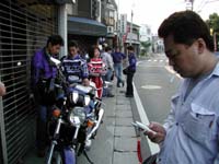 �݂�ȗ]�T�������ďW�����Ă���Ă���