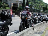 4�䂪���������C�����̓����Ă���l��v�l