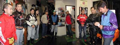 Kiyomiya �s�b�g���ɏW�����Ă���