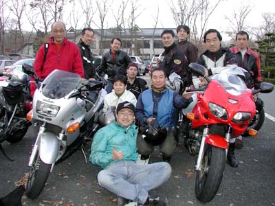 �y�g�x�m�̓��z�̒��ԏ��