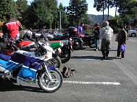 �y�ʏ��̓��z��2�ڂ̒��ԏ�ɓ���