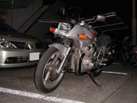 �z���Z���Ȃ����̂�AM5�F00���Ƃ܂��^���Â�