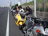 �H����2���҂�