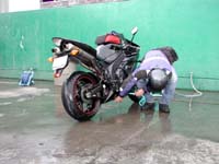 �t�C���͂��������X�^���h�Ő��􂢁B�܂��~�邩������Ȃ���E�E�E�H