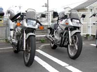 2����ׂĂ݂��BH�{���� '90�A�j�o�[�T���[�i�E�j�͂܂��V�ԓ��R�̃R���f�B�V������ۂ��Ă��āA�Y�킻�̂��́B�܂�Łu�g�p�O�i�E�j�E�g�p��i���j�v�݂����Ȋ������B�i��