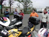 �o�C�N���͂��