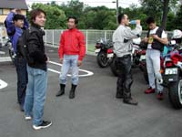 �Ȃ񂩁g�x�ݔ��h����������Ȃ�