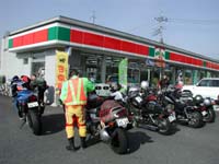 �����т͓X���Ɉ֎q�ƃe�[�u��������T���N�X��