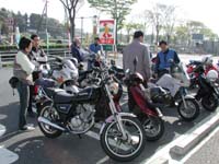 �H��x�e���E�܂�������Ɗ������H