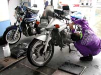 �ǂ������񂾁A�J�^�i�I