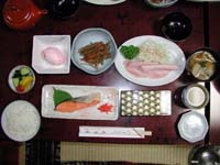 �y���فz�̒��H���j���[