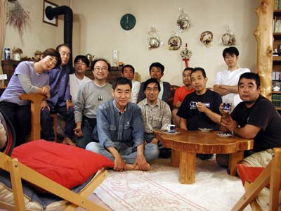 �y���b�W��V�C�z�{�ق̃��r���O�ɂ�