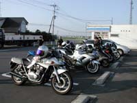 �R���r�j�ɓ����B�󂪍L���I�I�i�O�O�G