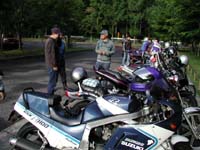 �����łl�؎��ƍ���