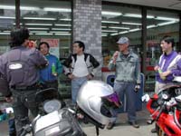 �����̂ŐϋɓI�ɐ����⋋��