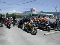 �{��s���̃R���r�j�ɓ���