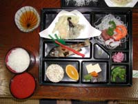 �[�H���j���[�B���̑��ɓ畨��������