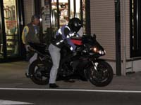 �t�C�����A��̓r��