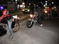 �s�I�[�g�g���A�H�ɏA��