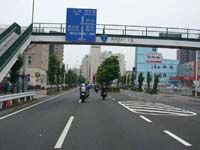 ���̌����_�łq1 �Ƃq149�����򂷂�