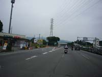 �����E���� �h�b�����ڂɒʉ�