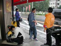 �H�ʂ͑傢�ɔG��Ă��邪�A�����������̎��͉J�͂��ł���