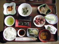 �y���������فz�̒��H���j���[