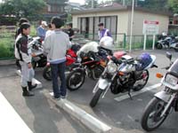 ���̐�ǂ̃��[�g�ŋA��H