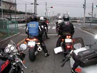 �M���҂�����̃o�b�N�V���b�g