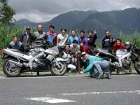 �����R���B�e����2�E���i��O�j���R�P�����Ă���