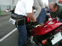 �^���N���O����........