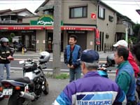 �u�x��Ă��݂܂��`��v�@�n�쎁������ė��Ă悤�₭���~�[�e�B���O���ł���