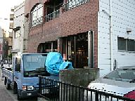 �H�����̋��M�y�ѓX�E�O���я��X