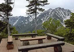 july3a117.jpg (30758 �o�C�g)