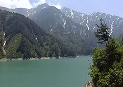 jun160.jpg (14660 �o�C�g)