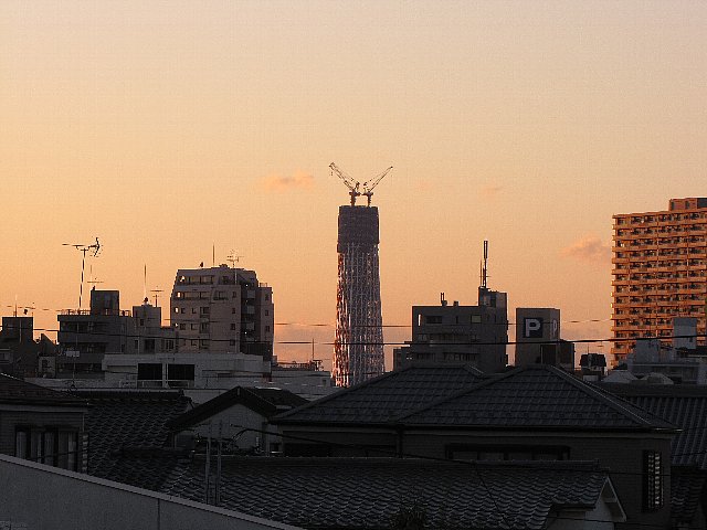 �����X�J�C�c���[