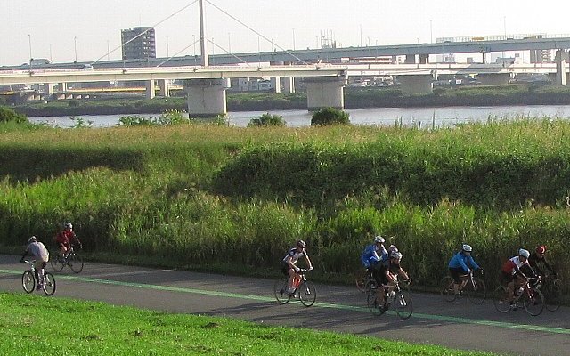 �������]��