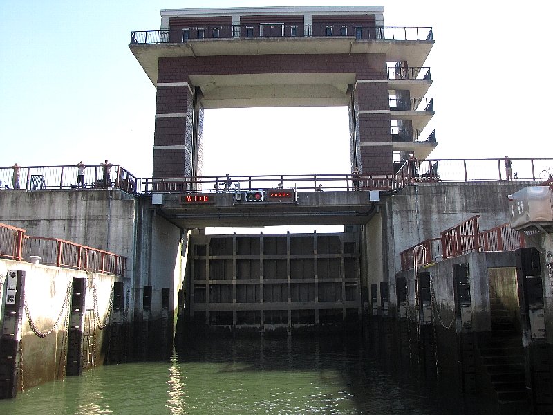 �r�샍�b�N�Q�[�g