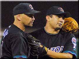 �S���Ŋ����̃��y�X�i�E�j�ɁA�S�œ_�̃O���[�X�Z����B